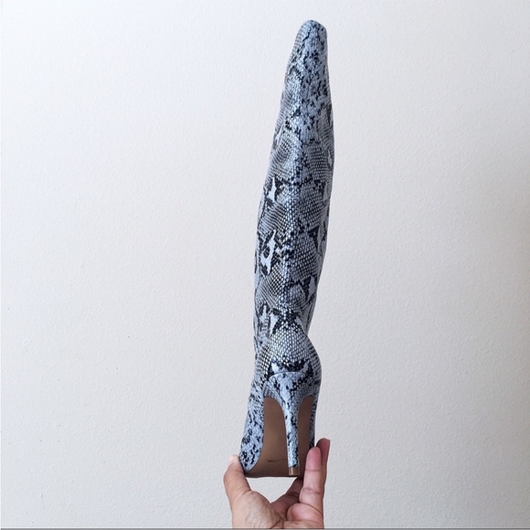 Steve Madden Kinga Blue Snakeskin Boots - Picture 4 of 5